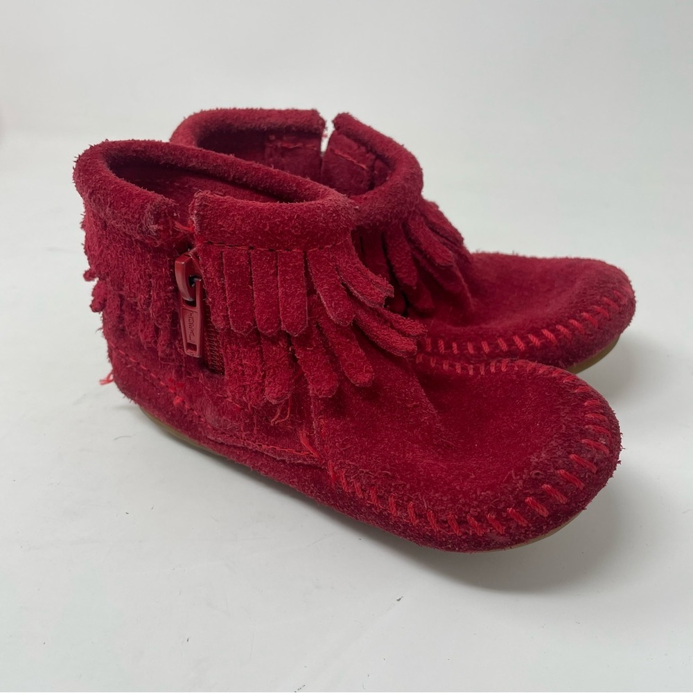 Minnetonka Fringe Moccasin Booties Size 6 Raspberry Red - Picture 3 of 8